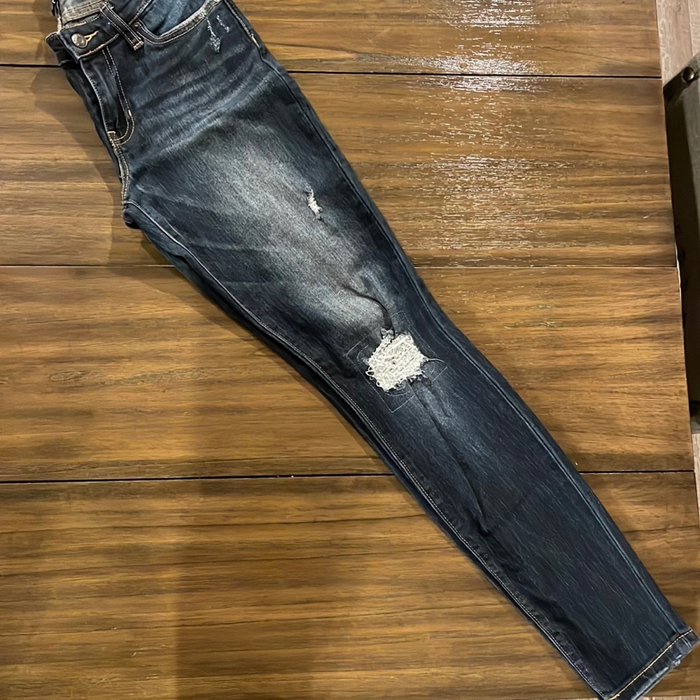 Gap Legging Jeans. Size 0/25. Like new condition. Never dried & smoke free home